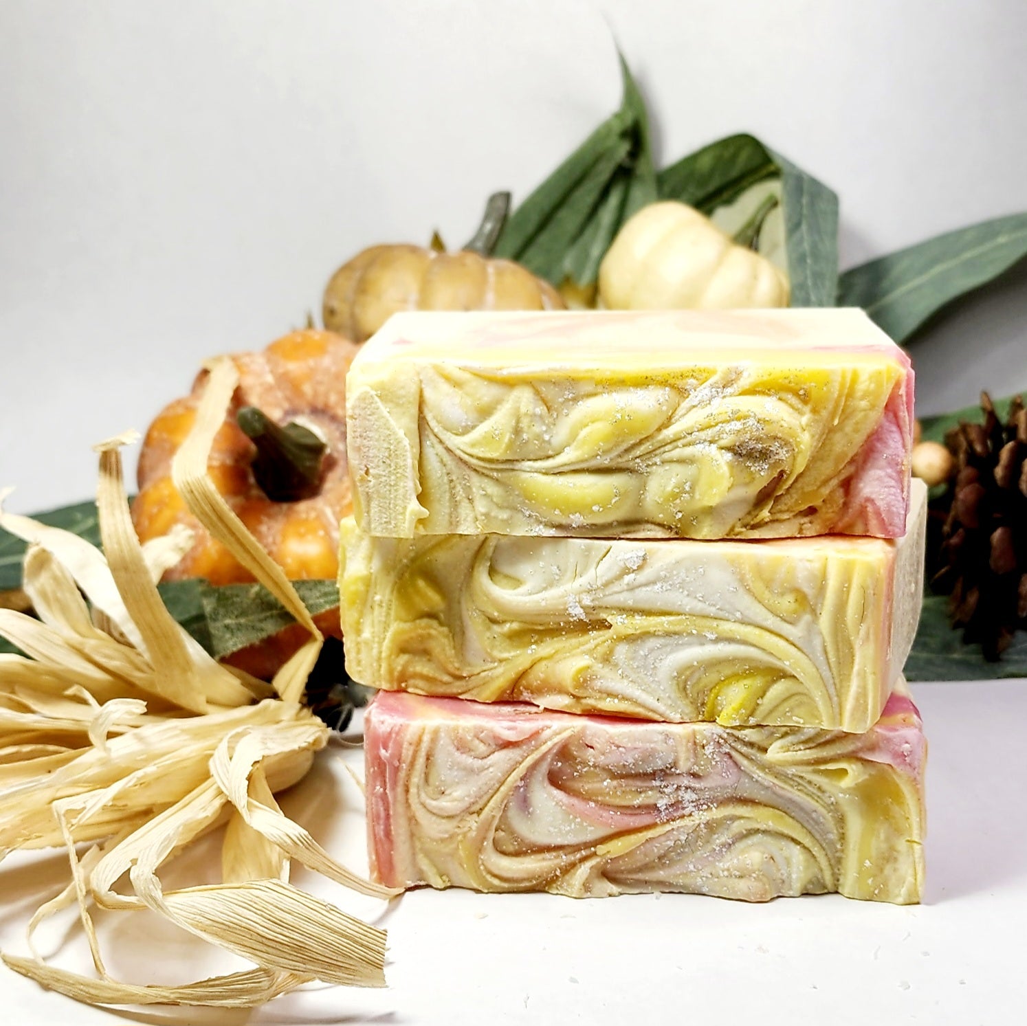 White Peach & Hibiscus Soap Bar Diana's Candles and Soaps