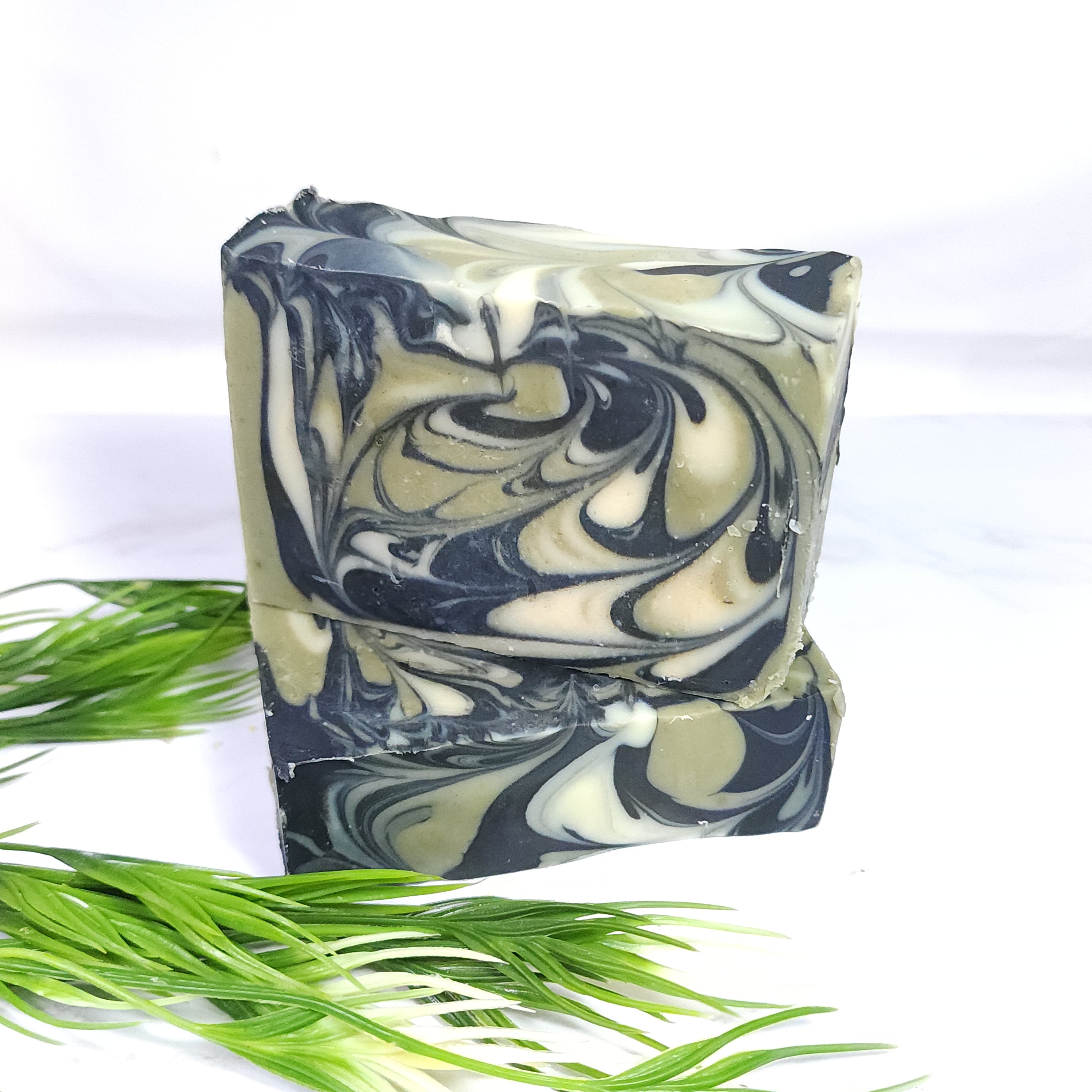 Hello Gorgeous! Face and Body Bar Diana's Candles and Soaps 