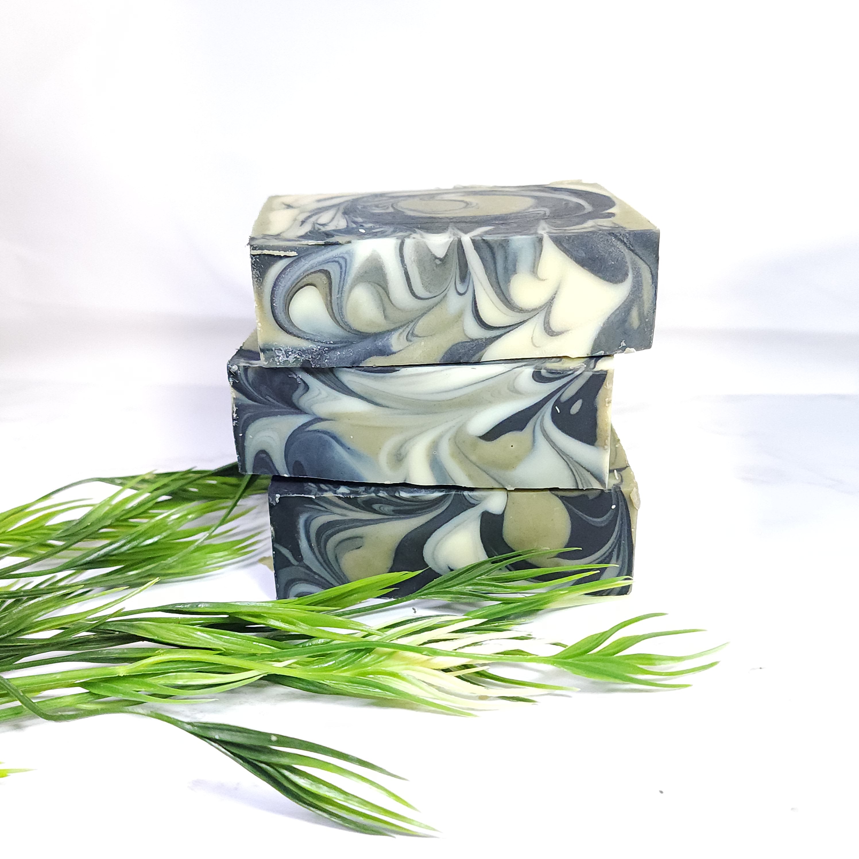 Hello Gorgeous! Face and Body Bar Diana's Candles and Soaps 