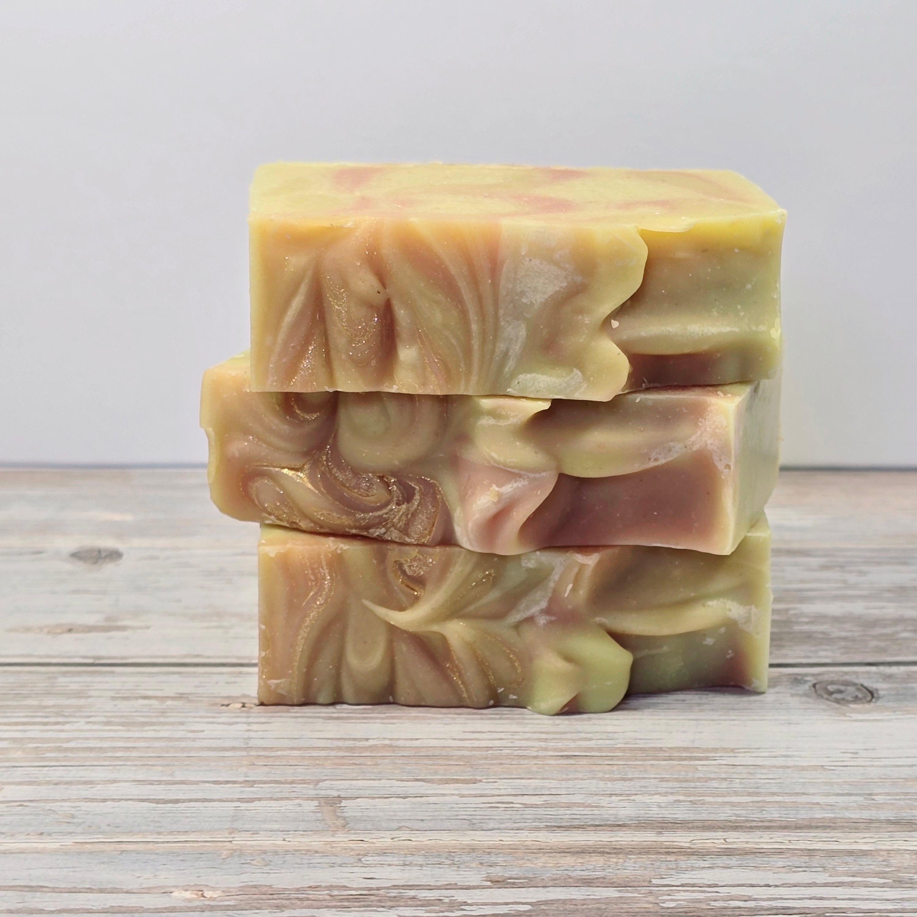 White Tea and Ginger Soap Bar with fall-inspired fragrance