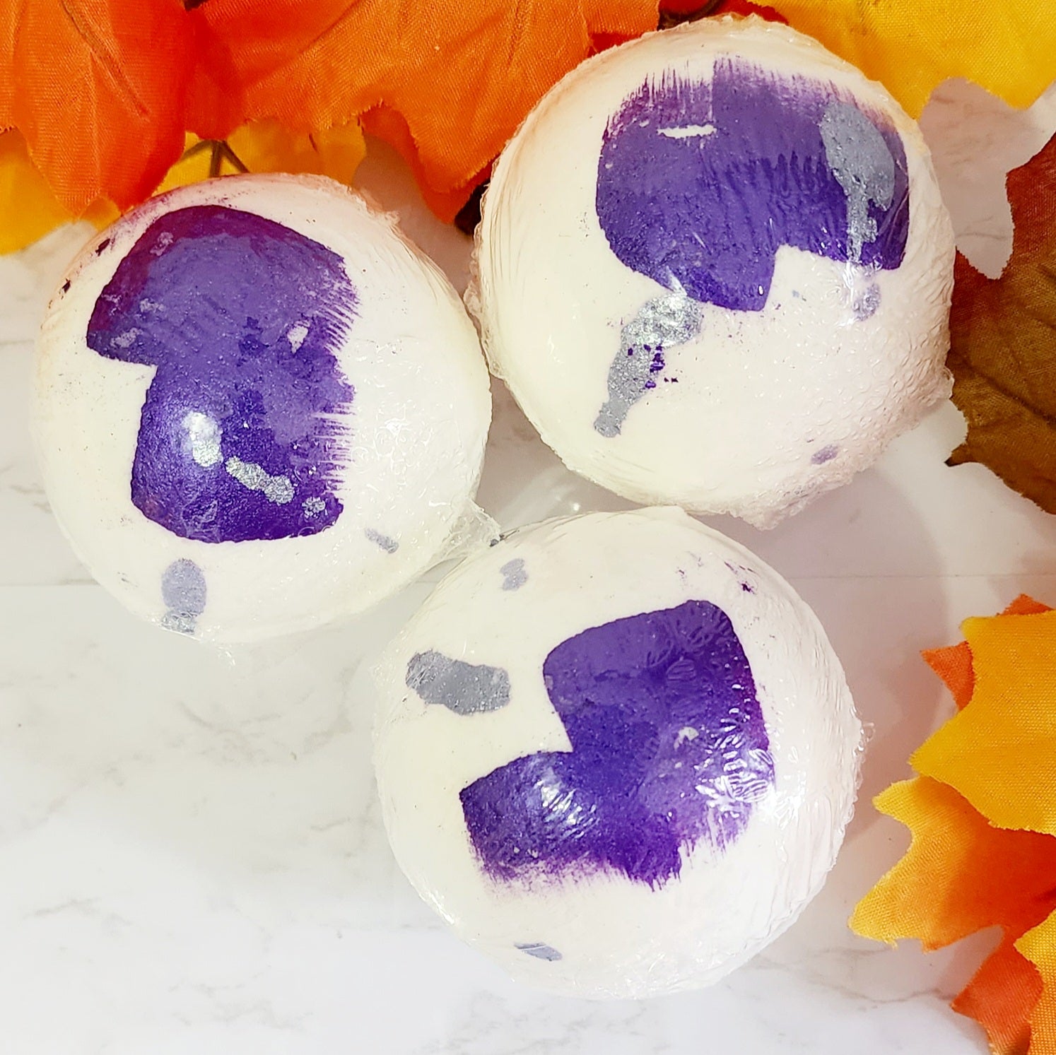 Lavender & Chamomile Bath Bombs - Diana's Candles and Soaps 