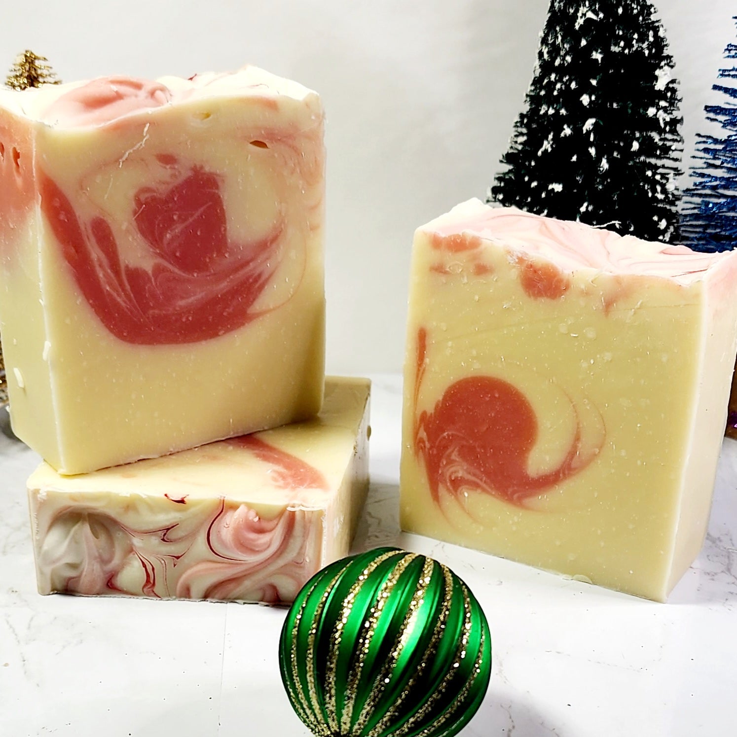 Peppermint Bark - Diana's Candles and Soaps 