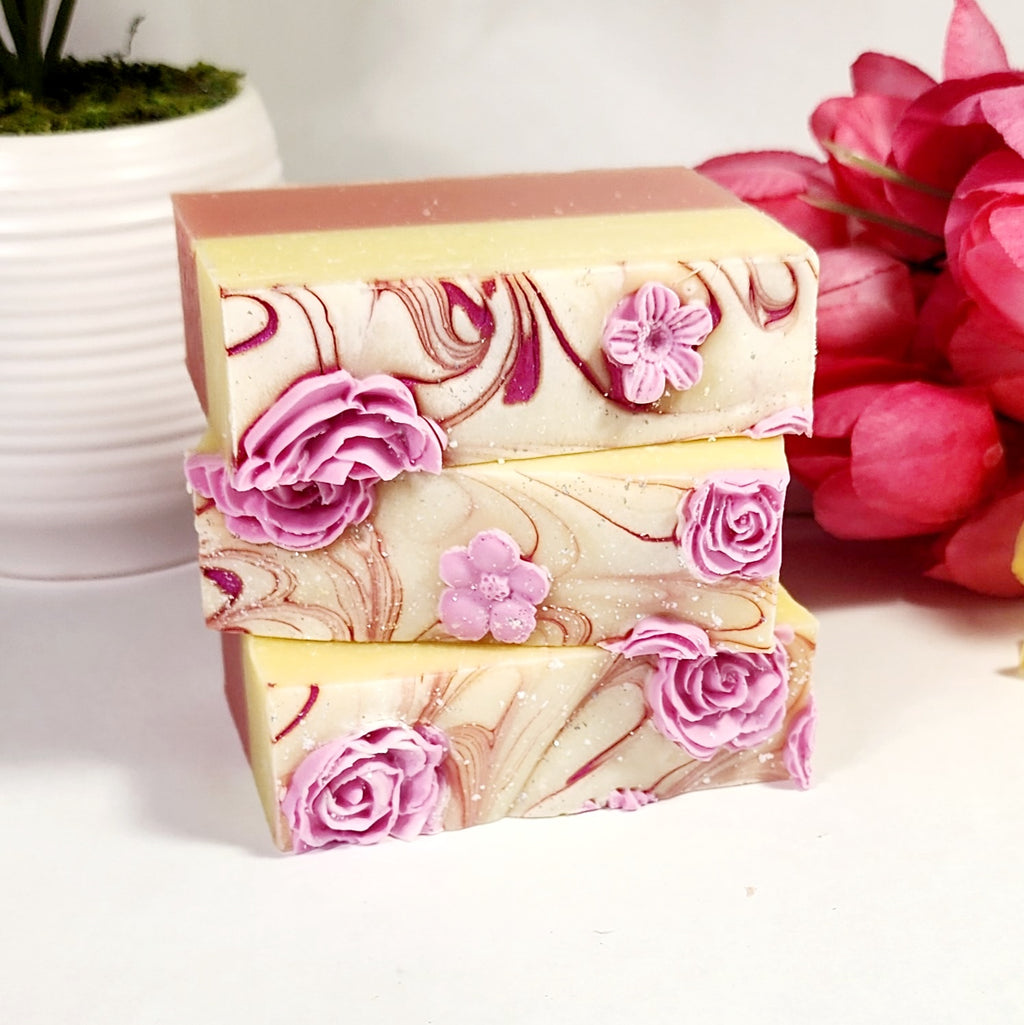 Honeysuckle Jasmine Soap Bar - Diana's Candles and Soaps 